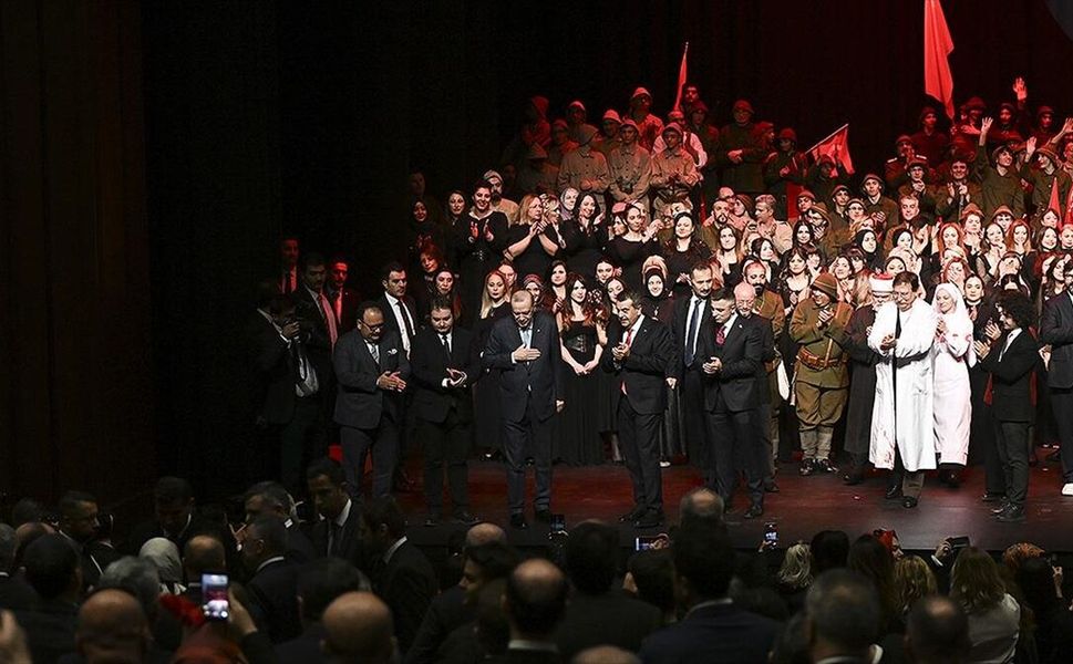 Cumhurbaşkanı Erdoğan “Şüheda 1915” Tiyatrosunu İzledi