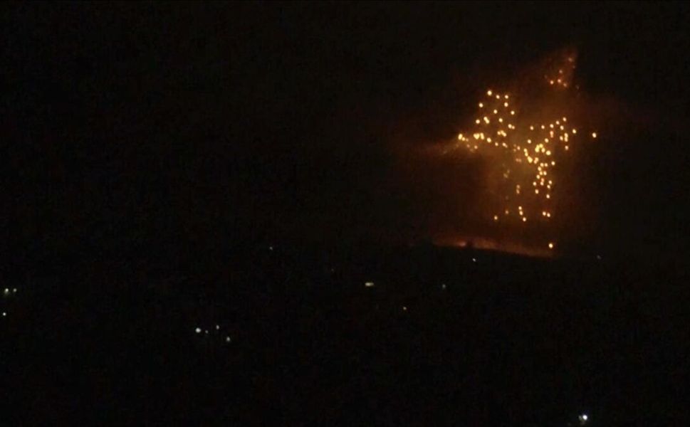 İsrail ordusu Lübnan'ın güneyinde fosfor bombası kullandı