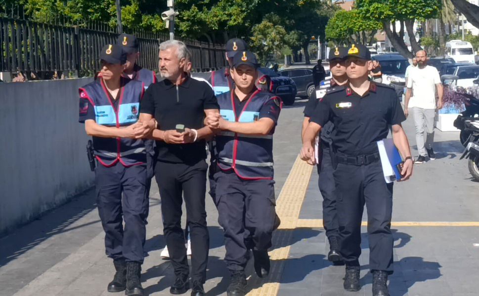 Manavgat’ta rüşvet soruşturması'nda 12 kişi tutuklandı