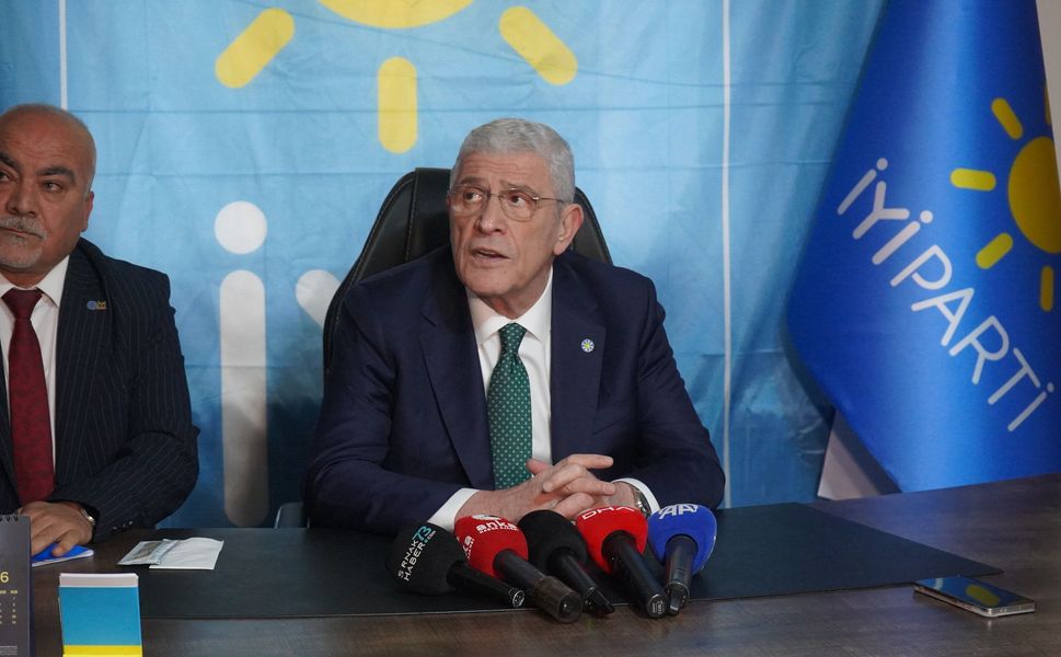 Müsavat Dervişoğlu’ndan Orta Doğu uyarısı