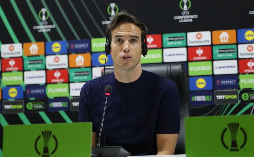 Samsunspor - Rayo Vallecano maçının ardından teknik direktörler konuştu