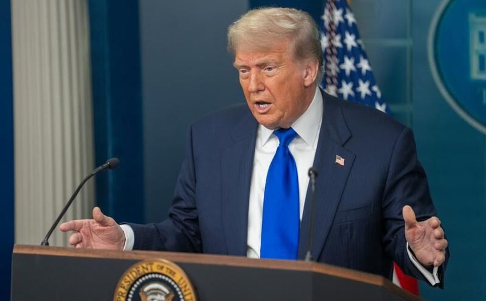 Trump'tan İran'a yönelik saldırılar için önemli tarih