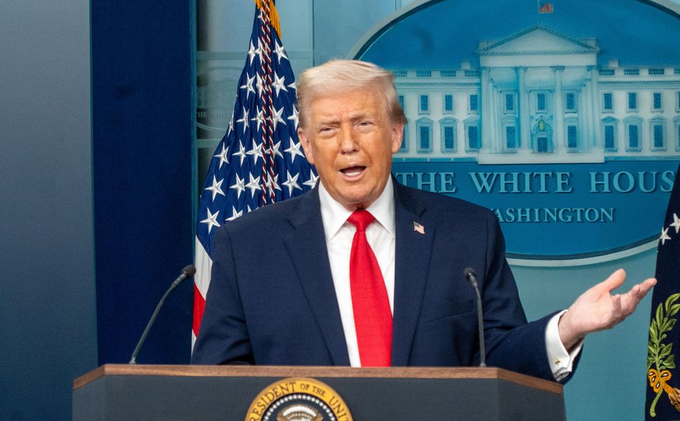 Trump, NATO Ülkelerini Eleştirdi!