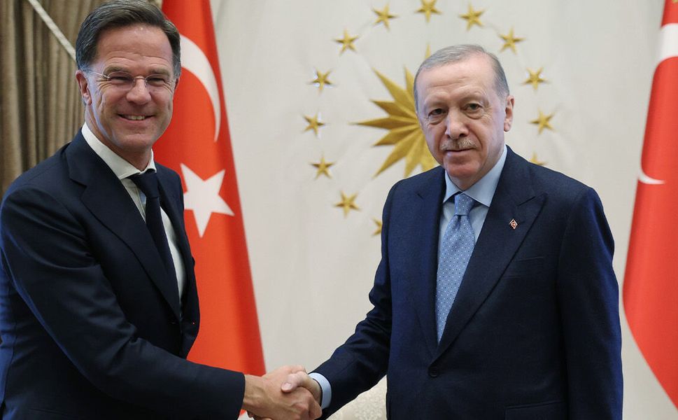 Erdoğan ve Rutte Telefonda Görüştü: Gündem NATO ve Bölgesel Gelişmeler