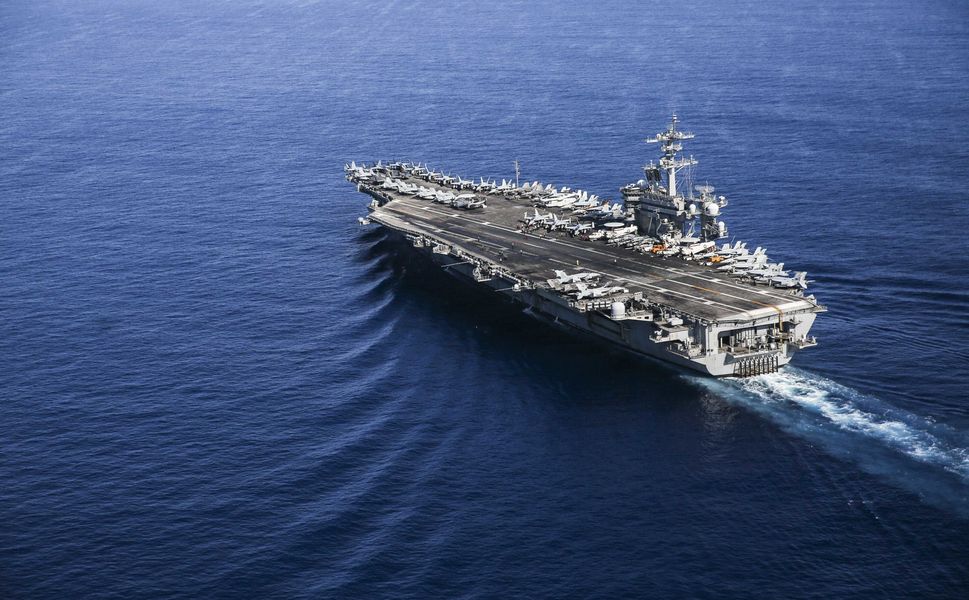 İran’dan USS Abraham Lincoln Açıklaması: “4 Füze ile Vurduk”