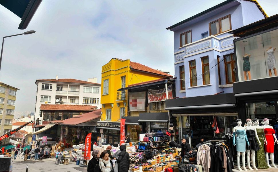 Ulus’ta Tarihi Dönüşüm Tamamlandı: Çıkrıkçılar Yokuşu Yenilendi