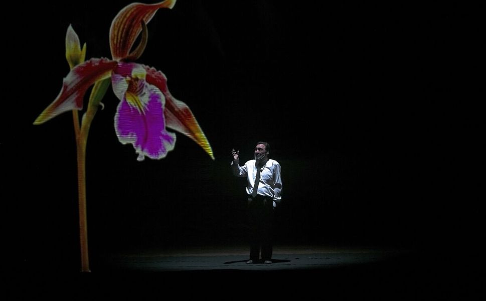 'Firavunla Yüz Yüze' tiyatro oyunu Ankara'da izleyiciyle buluştu