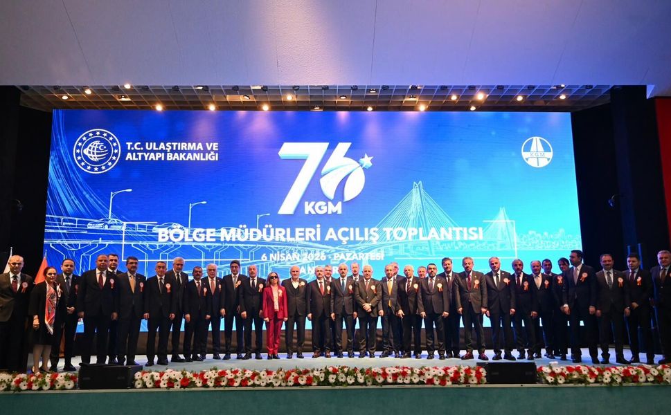 Bakan Uraloğlu Açıkladı: Yol ve Otoyol Hedefi Büyüyor!