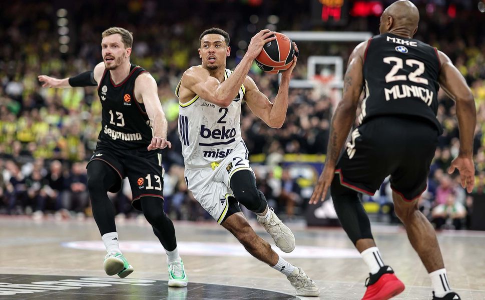 Bayern Münih Fark Yaptı, Fenerbahçe Beko 3. Yenilgisini Aldı
