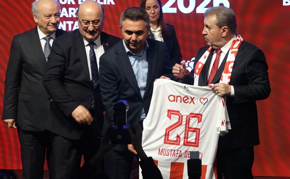 Destici'den dikkat çeken çıkış: Türkiye'de de olacak