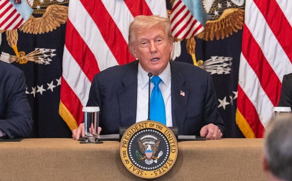 "İran'a 2-3 hafta içinde çok sert bir darbe indireceğiz"