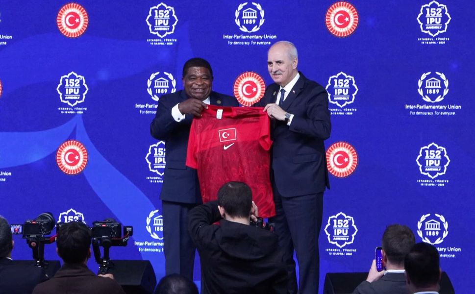 Kurtulmuş’tan Küresel Sistem Eleştirisi: “Dünya Bu Şekilde Devam Edemez”