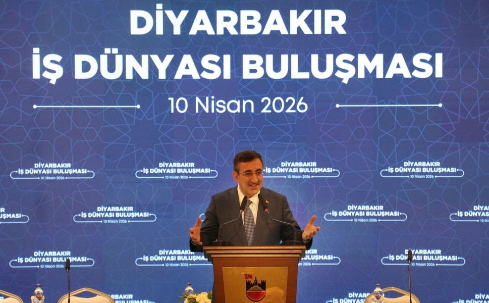 "Savaş bir an önce sona ersin diye tüm gücümüzle gayret ediyoruz"