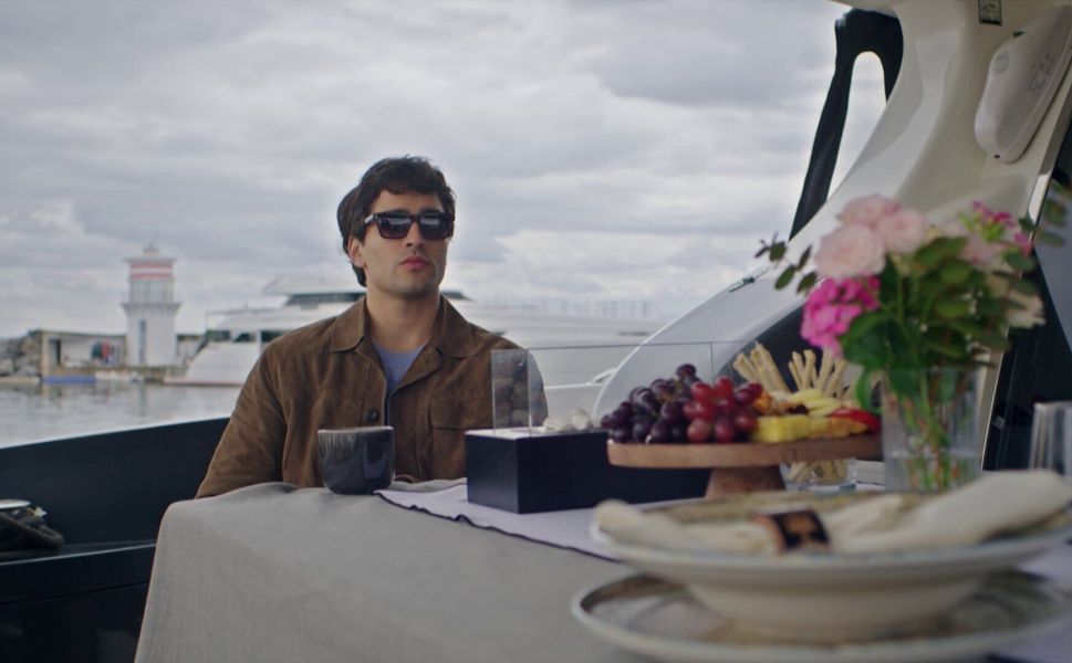 Delikanlı Dizisi Başladı: İlk Bölümde Neler Oldu, Reytingler Nasıl?