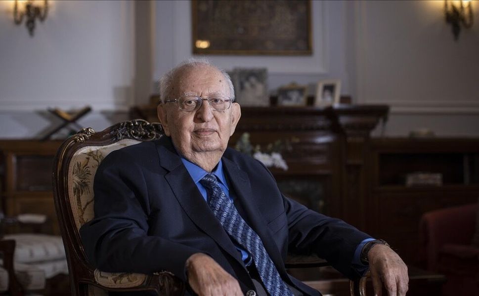 Eski TBMM Başkanı Hüsamettin Cindoruk Hayatını Kaybetti!