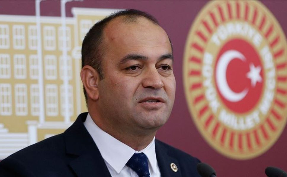 Karabat: “Yolsuzlukla mücadele değil, siyasi operasyon”