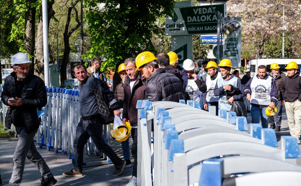 Doruk Madencileri Açlık Grevine Devam Ediyor!