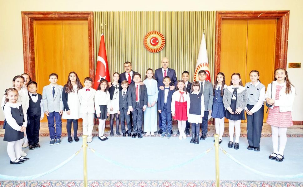 Meclis’te “23 Nisan Coşkusu” zirveye ulaştı