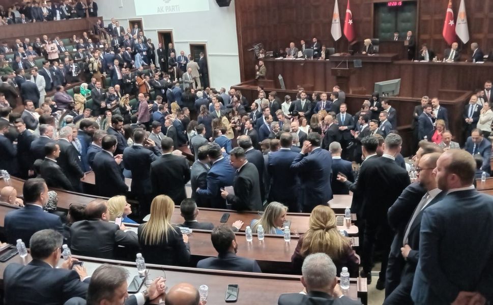 AK Partililer Erdoğan'ı bekliyor!