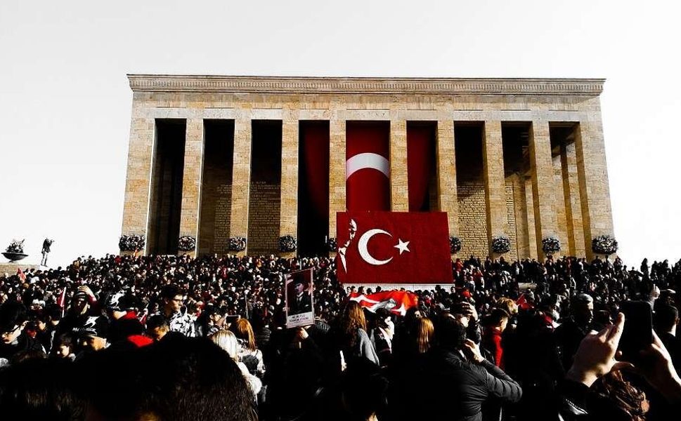 Türkiye Voleybol Federasyonu’na Anıtkabir Tepkisi Büyüyor!