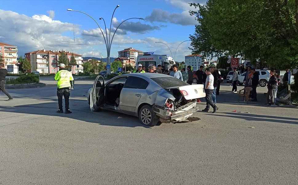 Ankara’da feci çarpışma: 1 kişi yaralandı