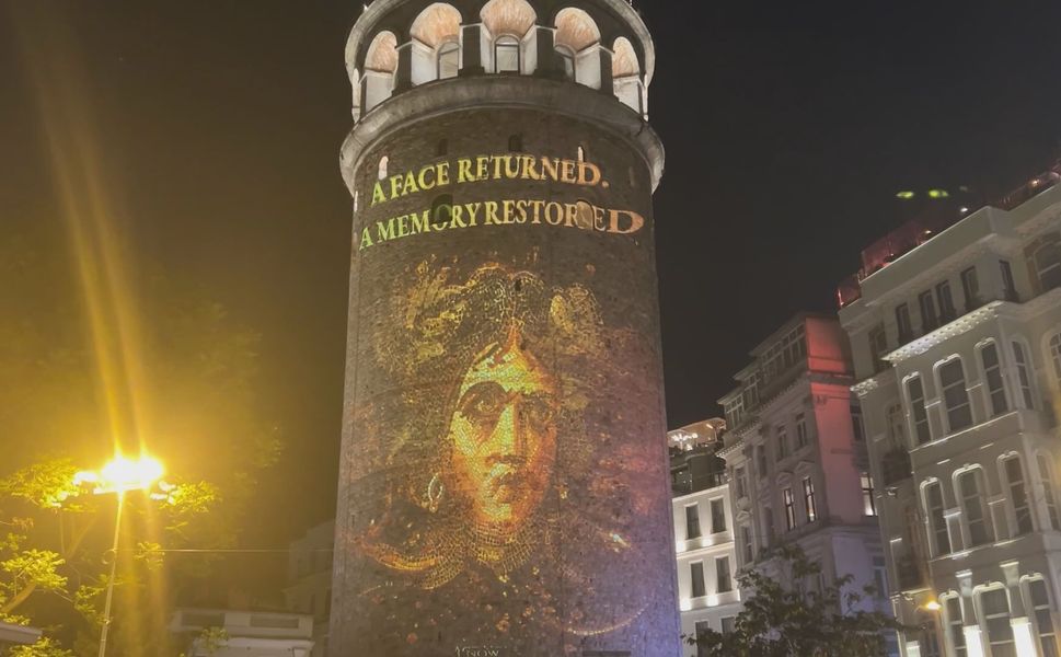 Tarihi Eser Kaçakçılığına Karşı Galata’da Işık Şovu