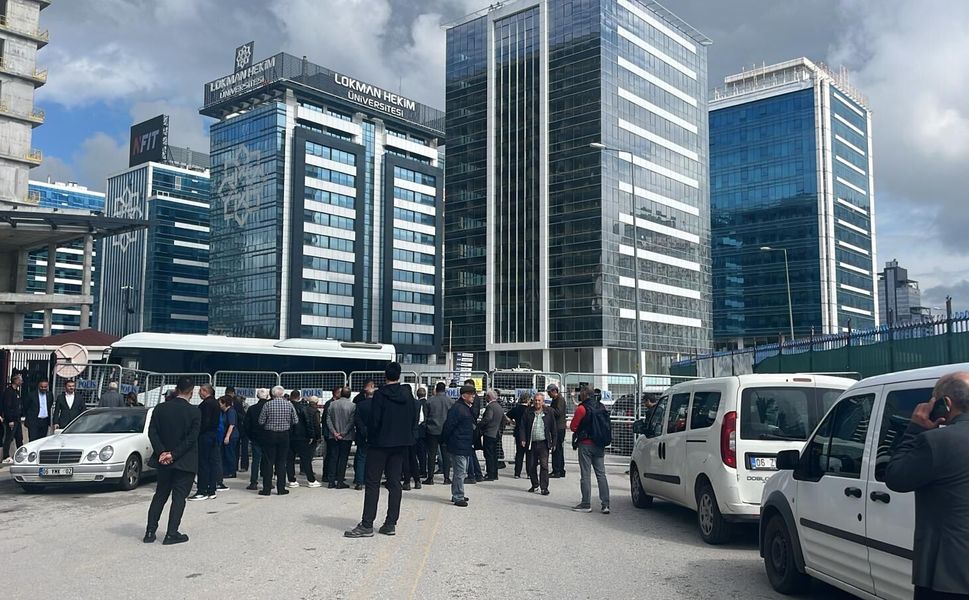 CHP’ye giden tüm yollar kapalı!