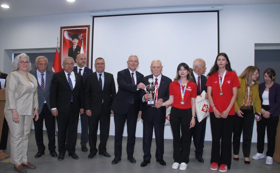 BAŞKENT ÜNİVERSİTESİ SPORDA DA BAŞARILI