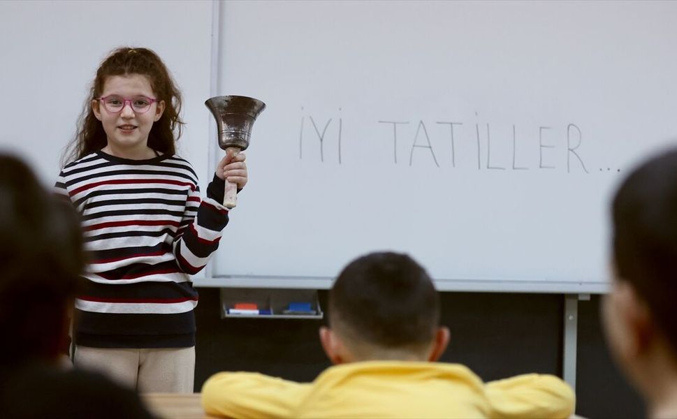 2025-2026 Eğitim Yılı Sona Eriyor: İşte Karne Günü ve Tatil Takvimi