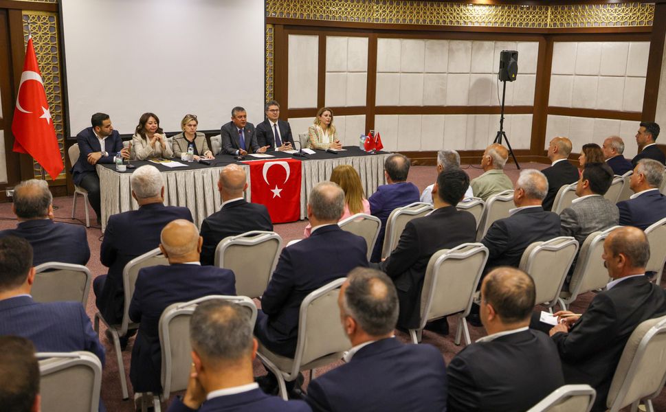 "Tedbir kararı olanlar il başkanı görevden alamaz"
