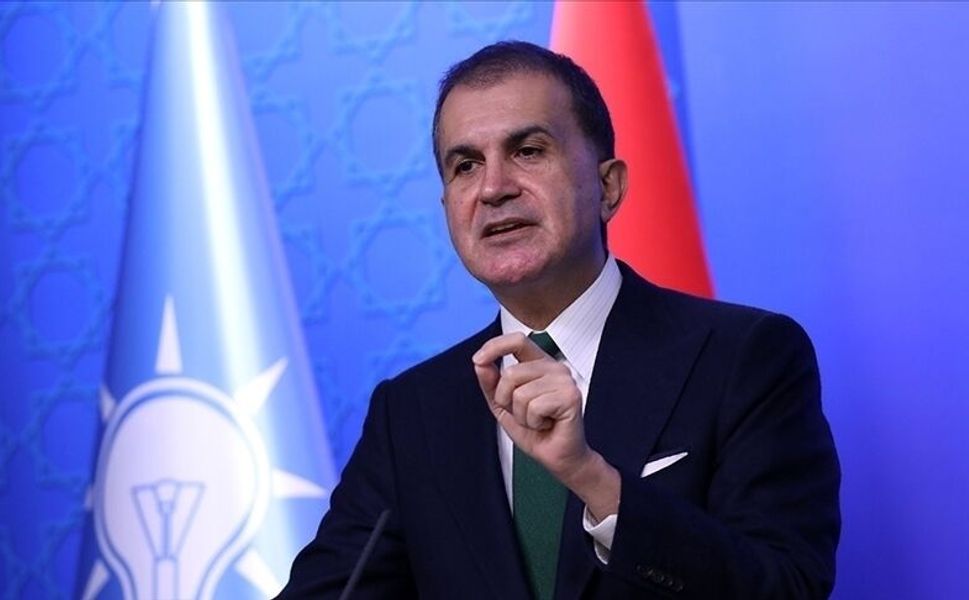 "Özgür Özel, 'dış vesayet' arayışına yöneldi"