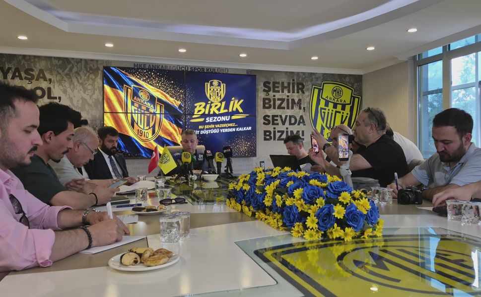 Ankaragücü Başkanı İlhami Alparslan Gazetecilerle Bir Araya Geldi