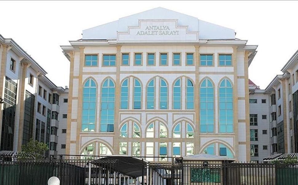 Antalya Büyükşehir Belediyesi'nde 'Rüşvet' Operasyonu!