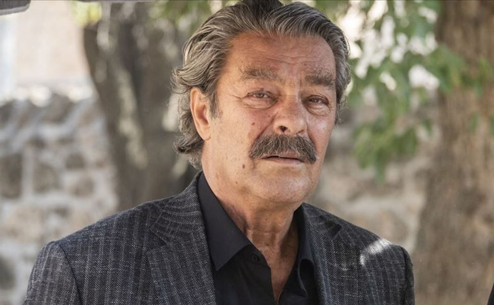 Kadir İnanır Hayatını Kaybetti!