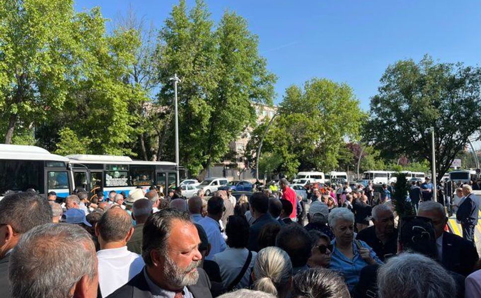 TBMM'de Kritik Gün; Özel mi, Kılıçdaroğlu mu Kürsüye Çıkacak?