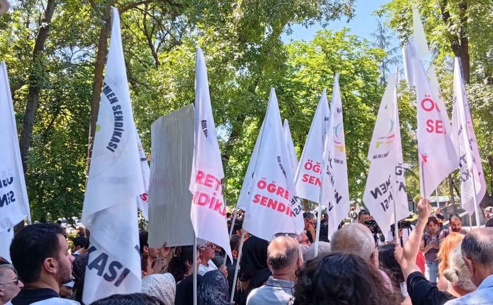 Özel Sektör Öğretmenleri Bakanlığa Yürüyecek!