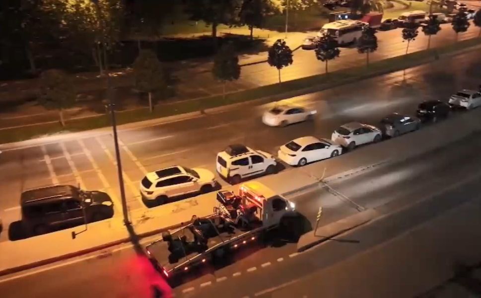 Yaya Yolunu İşgal Eden Motosikletlilere Dronlu Denetim!