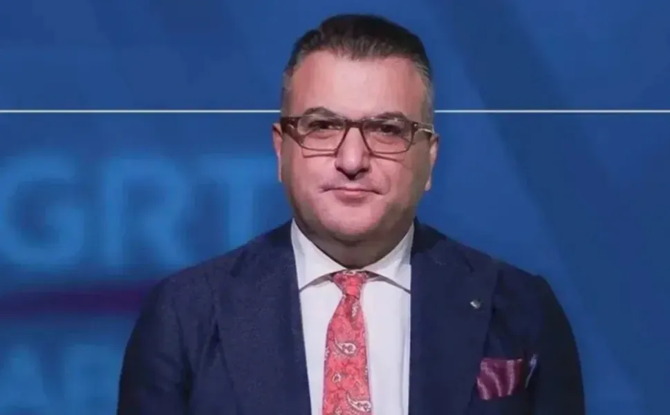 Gazeteci Cem Küçük gözaltına alındı