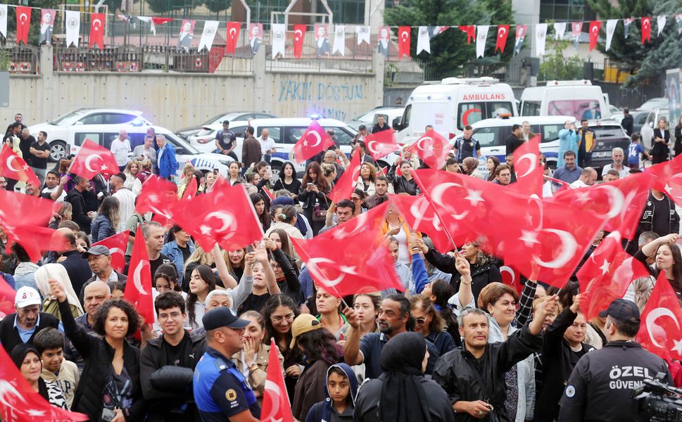 Yenimahalle'de Alzheimer ve Yaşlı Yaşam Merkezi hizmete açıldı