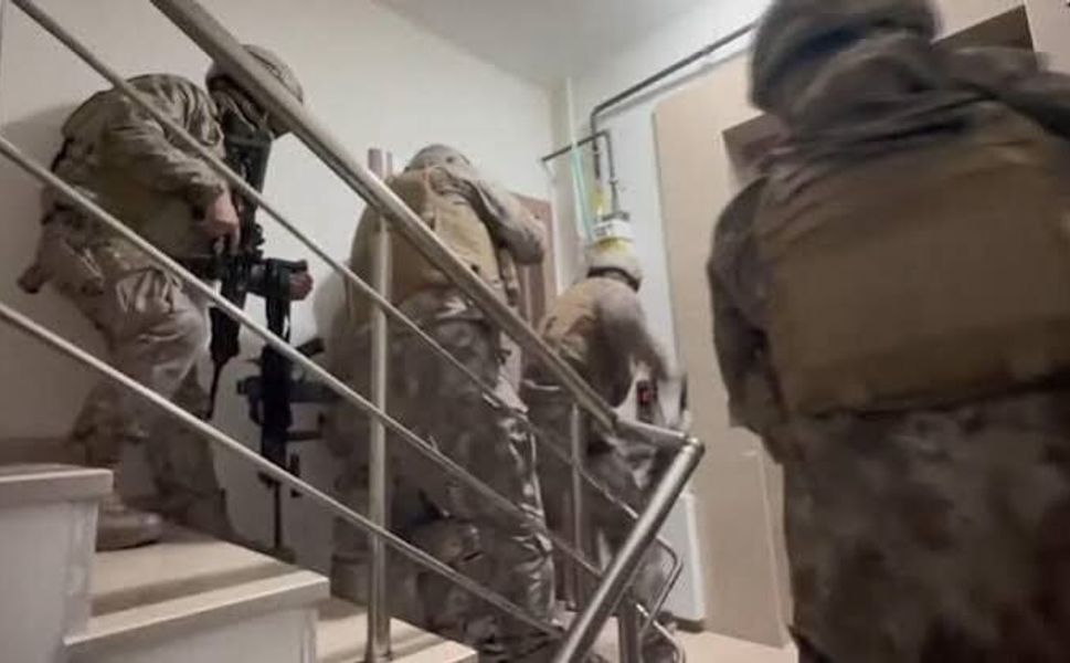 Mersin'deki Operasyon Görüntülerine Çifte Tepki: Soruşturma Başlatıldı!