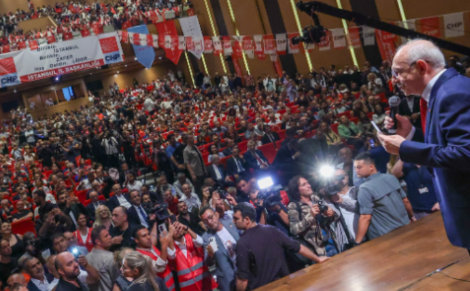 CHP'deki "Figüran" Skandalında Flaş Gelişme: "950 TL Hoşgörü Ücretiydi"