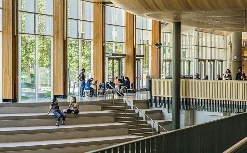 İstanbul’da Bazı Üniversitelerde Eğitim ve Sınav Takvimleri Öne Çekildi!