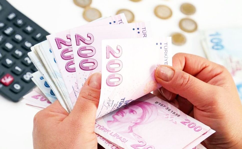 “Raporlu işçinin maaşı keyfi olarak kesilemez”