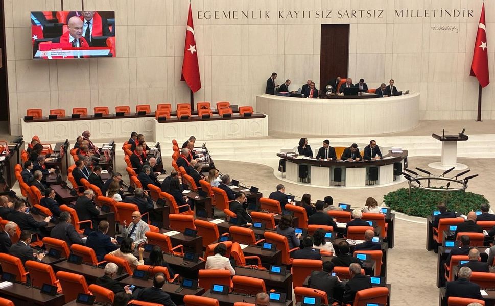 Çerçeve yasa için Meclis mesaisi başladı