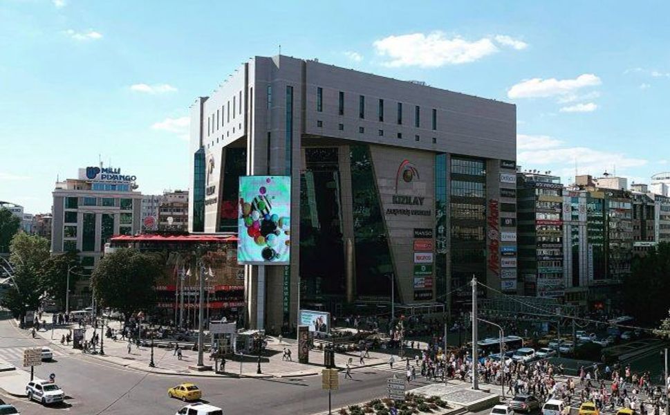 Kızılay’da Bazı Metro Girişleri Kapatılıyor!