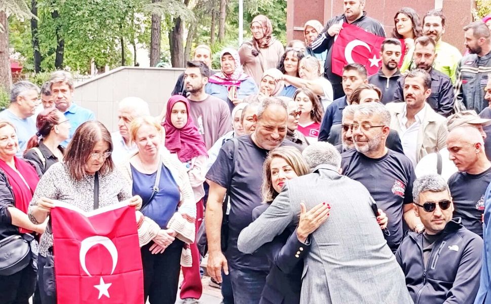 Er Gaziler ve Şehit Aileleri Meclis’i Bekleyecek