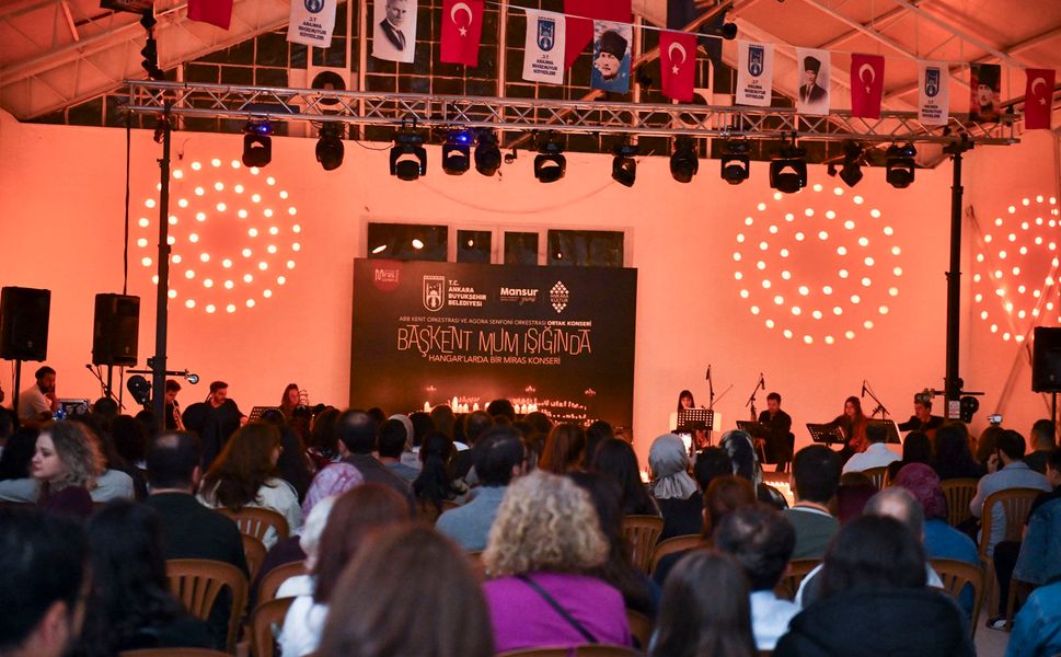 AOÇ Hangarları’nda mum ışığında müzik: Başkent’in mirası sanatla buluştu