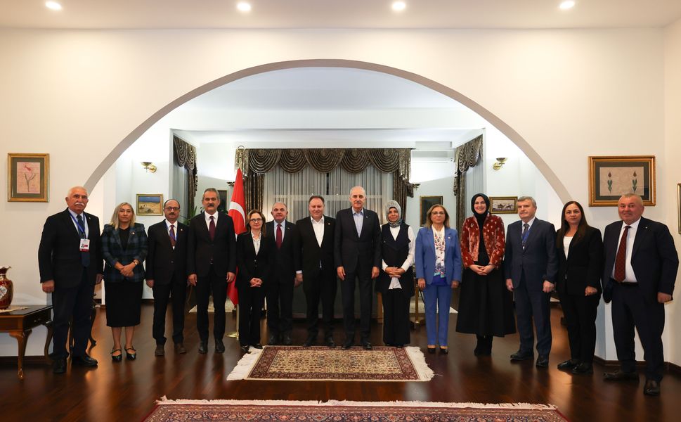 Numan Kurtulmuş’tan Bişkek Büyükelçiliğine Ziyaret