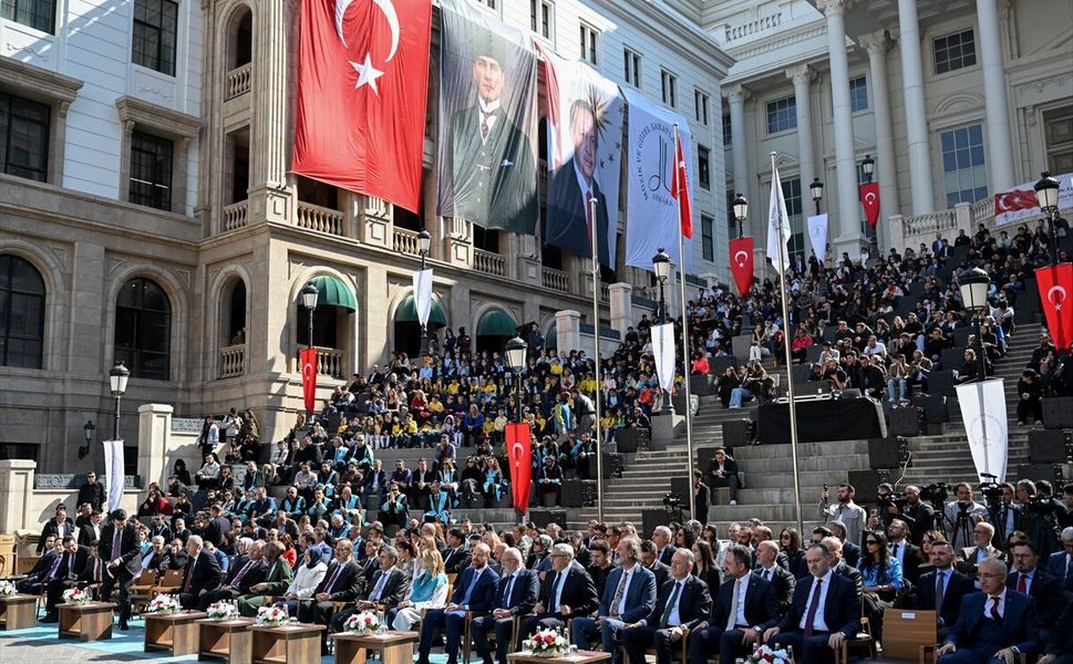 Bilal Erdoğan: “Kendi kültürünü bilen insan, dünyaya söyleyecek sözü olan insandır”