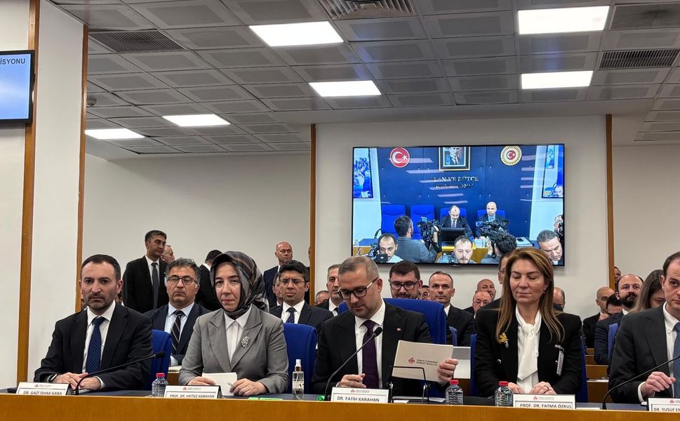 Meclis’te sıcak başlıklar: Fon soruşturması ve enflasyon aynı masada